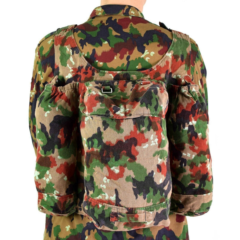 Äkta schweiziska arméryggsäck Schweiz Alpen Camo Snicker Rucksack W Suspenders